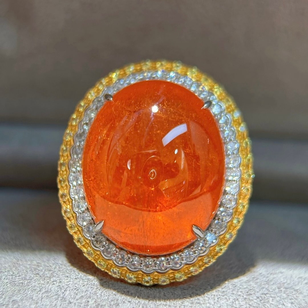 14k Gold 29.95 Ctw Natural Spessartine & Diamond Ring/pendant( Without Chain ): Ref:231092295 // gold content:14k gold // ring size:7. 25us // // main gemstone:spessartine // shape:oval // carat weight:29. 35ct // color:orange // treatment:natural // // adjacent gemstone 2 :