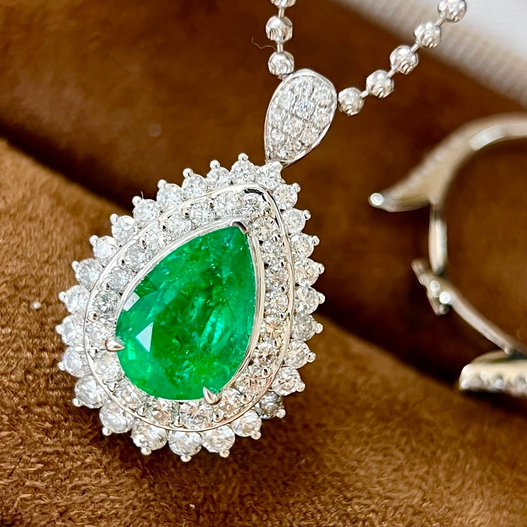 14k Gold 3.86 Ctw Vivid Green Natural Emerald & Diamond Ring/pendant( Without Chain ) - 3