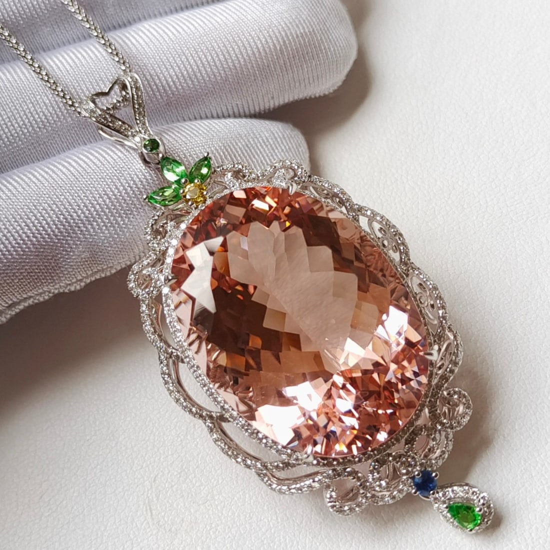14k Gold 52.58 Ctw Natural Morganite & Diamond Pendant( Without Chain ) - 3