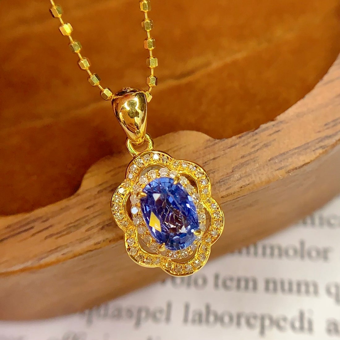 14k Gold 1.6 Ct Natural Sapphire & Diamond Pendant( Without Chain ): Ref:231092317 // gold content:14k gold // main gemstone:sapphire // shape:oval // carat weight:1. 6ct // color:blue // treatment:natural // // adjacent gemstone 2 : diamond // number of stones:58 //