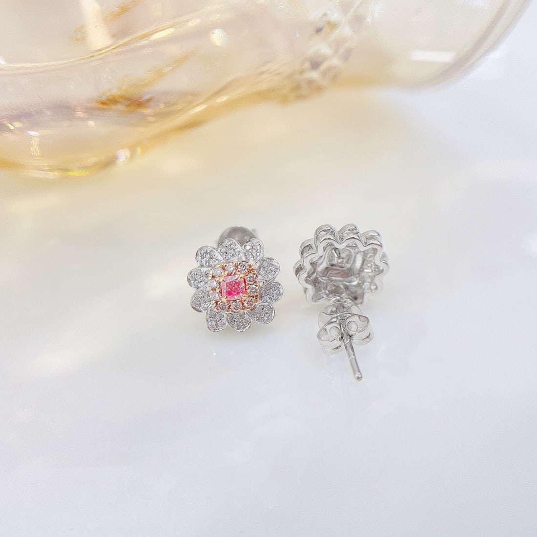 14k Gold 0.38 Ctw Natural Pink Diamond & Diamond Earrings - 4