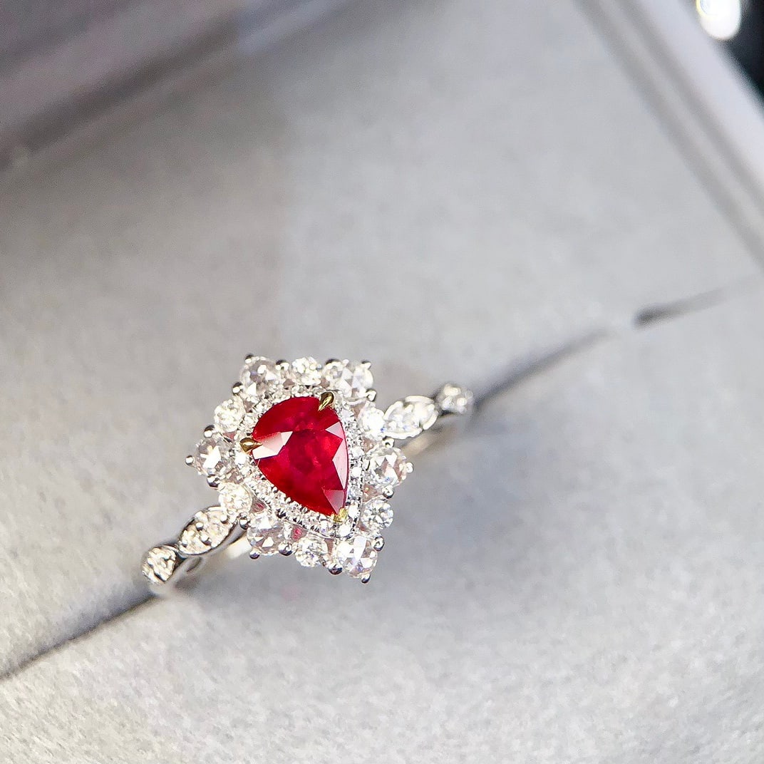 14k Gold 1.07 Ctw Natural Ruby & Diamond Ring - 4