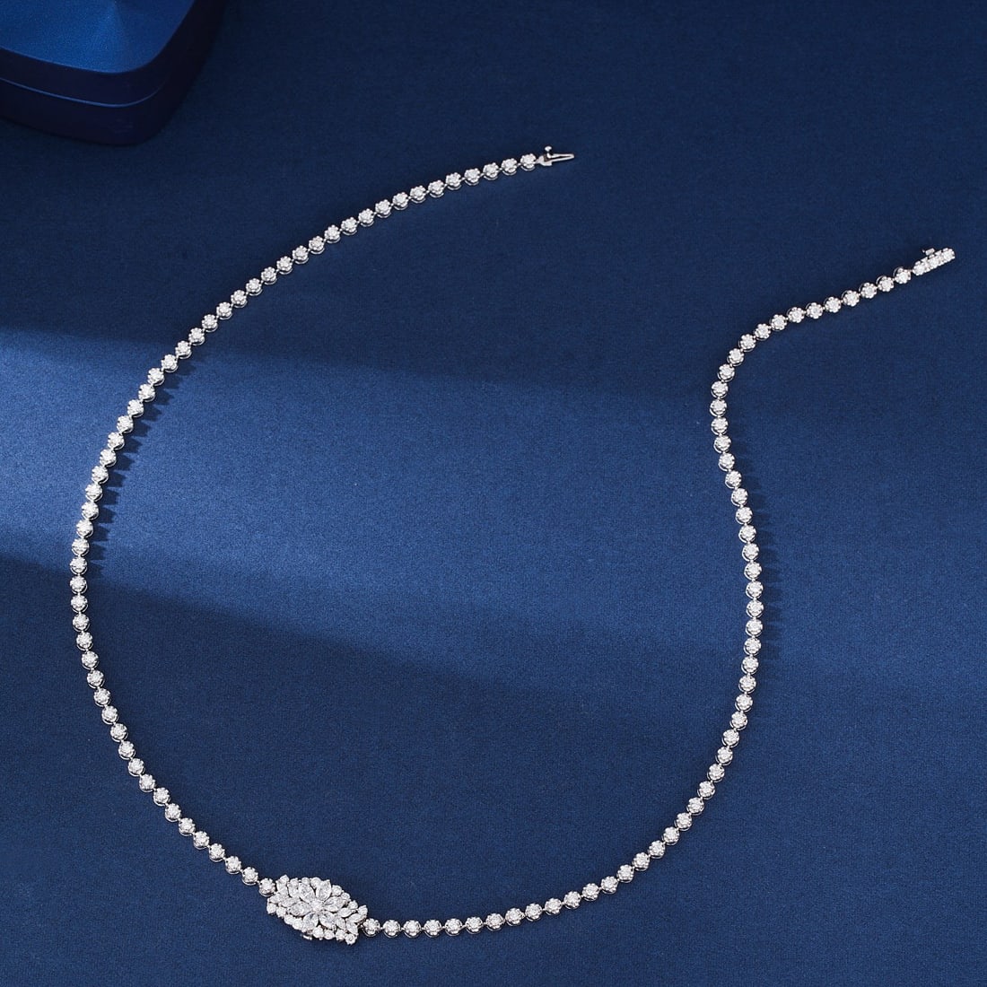 14k Gold 3.50 Ctw Natural H Diamond Necklace - 2