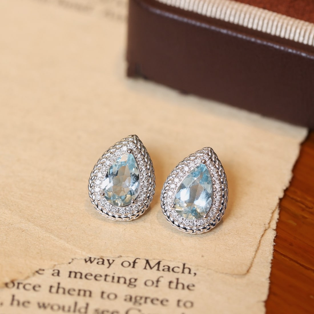 14k Gold 2.24 Ctw Natural Aquamarine & Diamond Earrings - 6