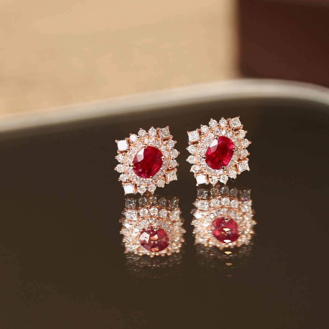14k Gold 0.90 Ctw Natural Ruby & Diamond Earrings - 5