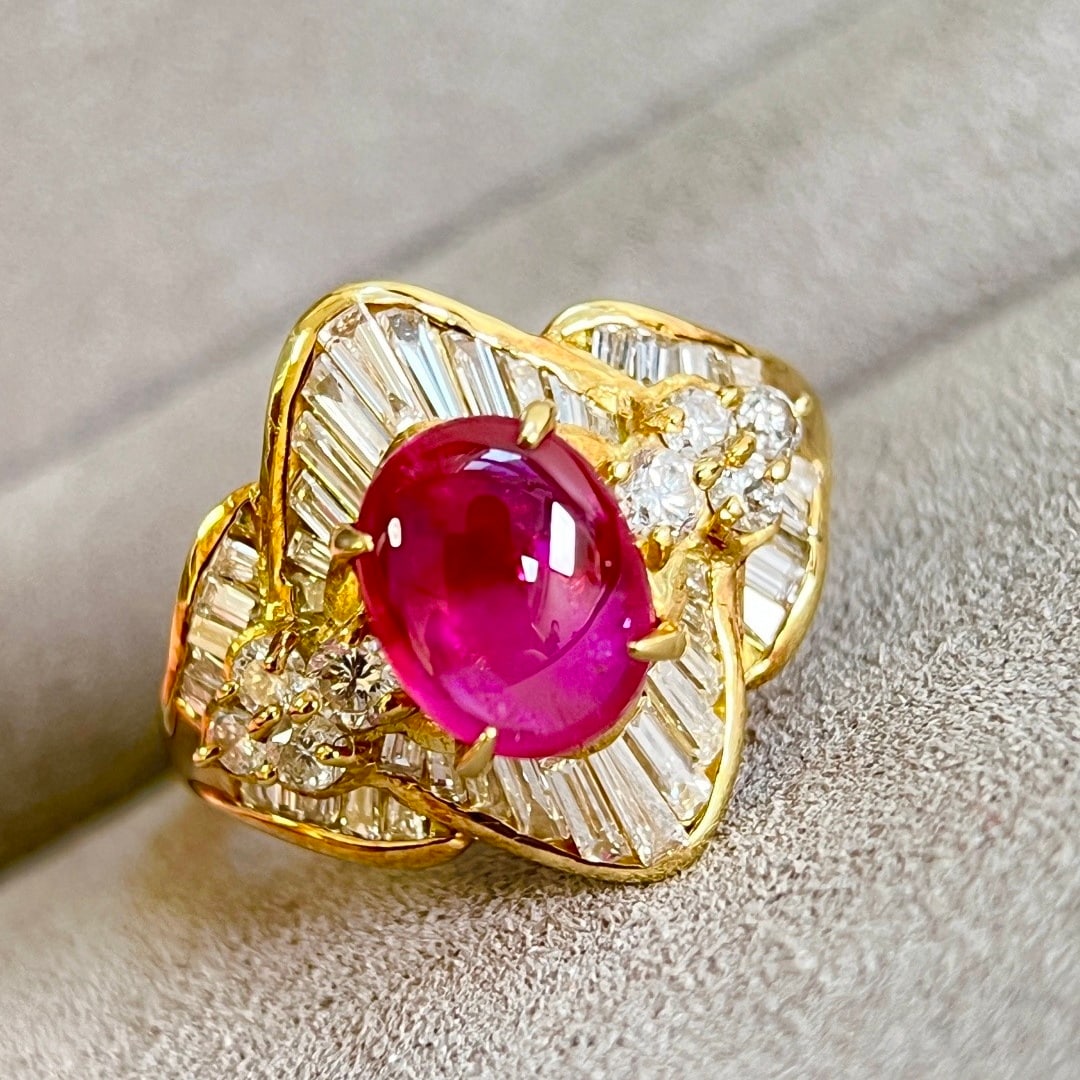 14k Gold 3.19 Ctw Natural Ruby & Diamond Ring: Ref:231092343 // gold content:14k gold // ring size:7. 25us // // main gemstone:ruby // shape:oval // carat weight:2. 09ct // color:red // treatment:natural // // adjacent gemstone 2 : diamond // shap