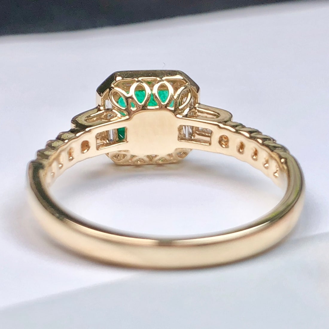 14k Gold 1.53 Ctw Vivid Green Natural Emerald & Diamond Ring - 7
