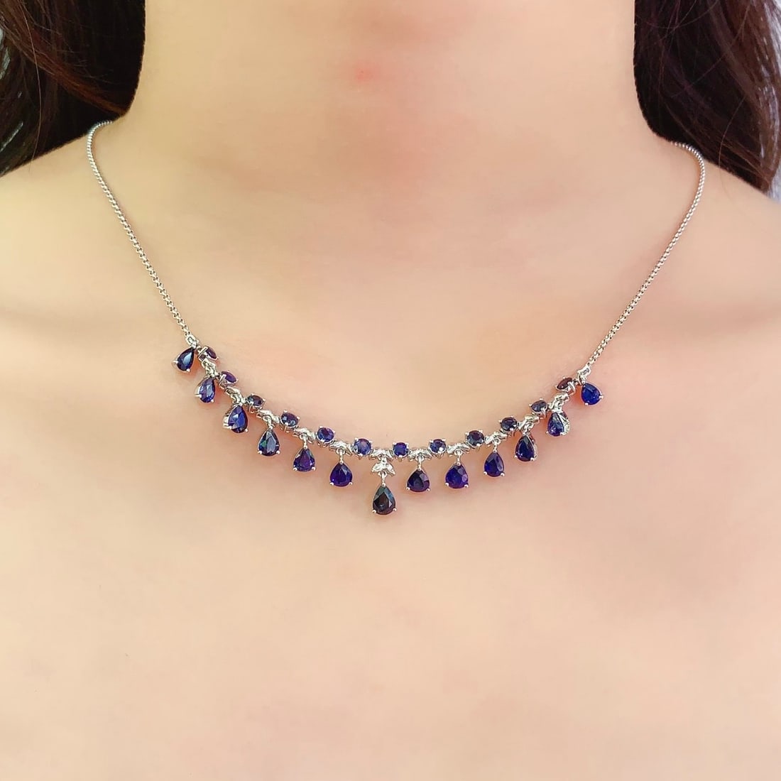 14k Gold 7.55 Ct Natural Sapphire Necklace - 6