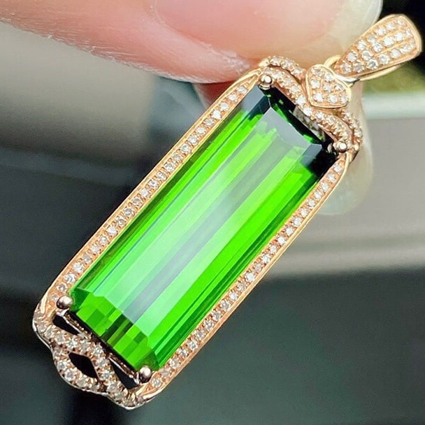 14k Gold 13.11 Ct Natural Tourmaline & Diamond Pendant( Without Chain ) - 2