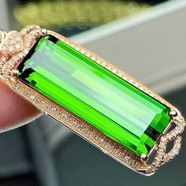 14k Gold 13.11 Ct Natural Tourmaline & Diamond Pendant( Without Chain ) - 4