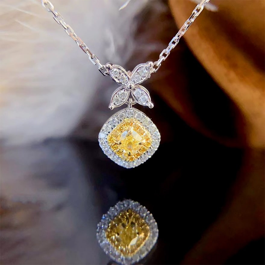 14k Gold 0.45 Ctw Natural Yellow Diamond & Diamond Pendant( Without Chain ): Ref:231092363 // gold content:14k gold // main gemstone:yellow diamond // shape:cushion // carat weight:0. 22ct // color:yellow // treatment:natural // // adjacent gemstone 2 : diamond // shape:round