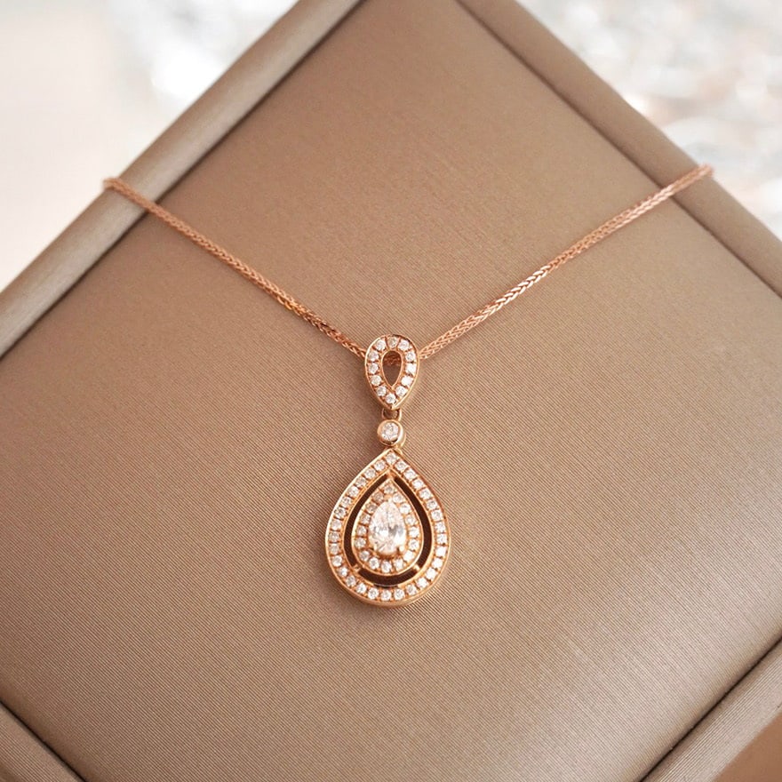 14k Gold 0.1 Ct Natural H Diamond Necklace: Ref:231092366 // gold content:14k gold // main gemstone:diamond // shape:pear // carat weight:0. 1ct // clarity grade:vs-si // color:h // treatment:natural // // adjacent gemstone 2 : diamond //