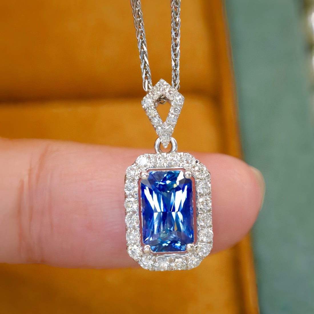14k Gold 1.34 Ctw Natural Sapphire & Diamond Pendant( Without Chain ): Ref:231092377 // gold content:14k gold // main gemstone:sapphire // shape:octagonal // carat weight:1. 11ct // color:cornflower blue // treatment:natural // // adjacent gemstone 2 : diamond // number