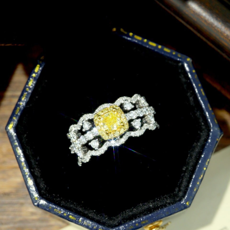 14k Gold 1.14 Ctw Natural Yellow Diamond & Diamond Ring - 2