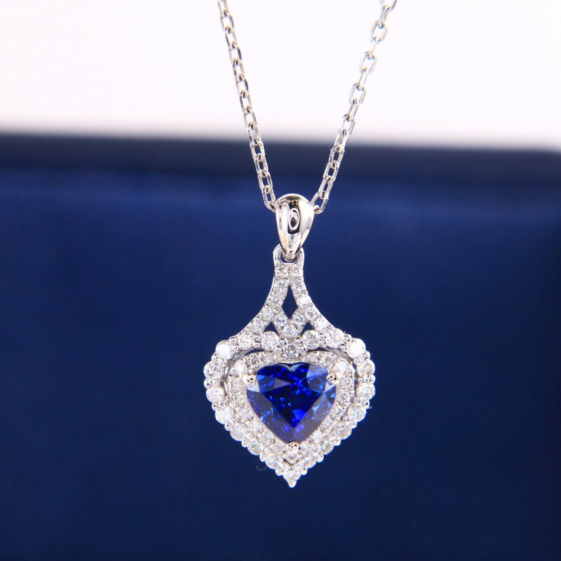 14k Gold 1.40 Ctw Natural Sapphire & Diamond Necklace - 3
