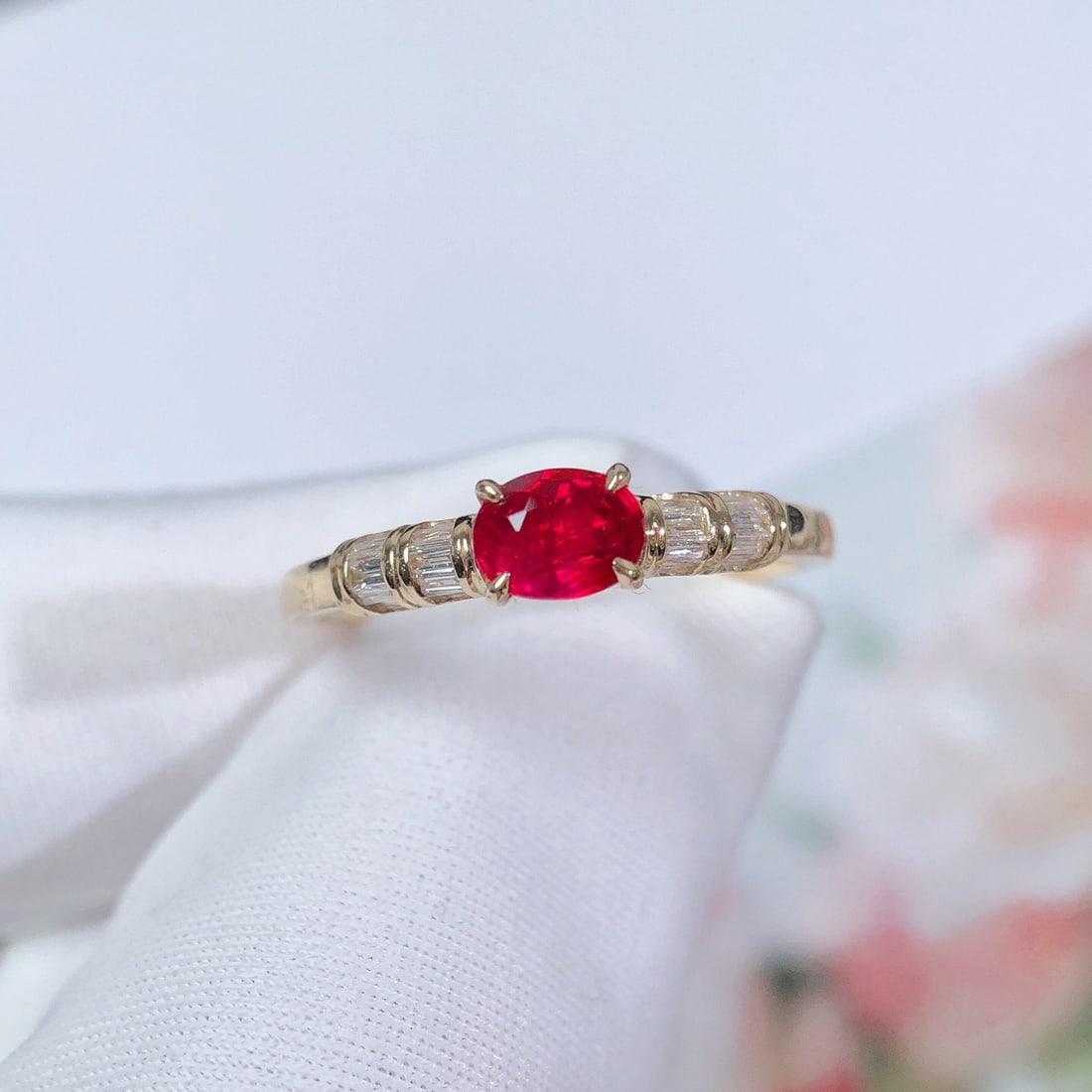 14k Gold 0.66 Ctw Natural Ruby & Diamond Ring - 5