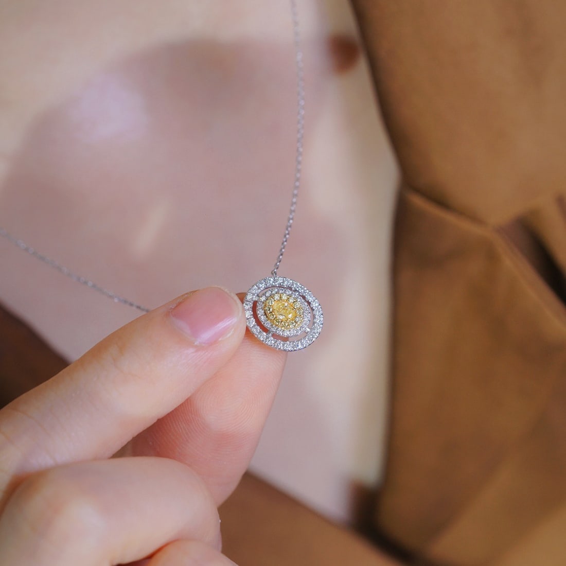 14k Gold 0.50 Ctw Natural Yellow Diamond & Diamond Necklace - 6