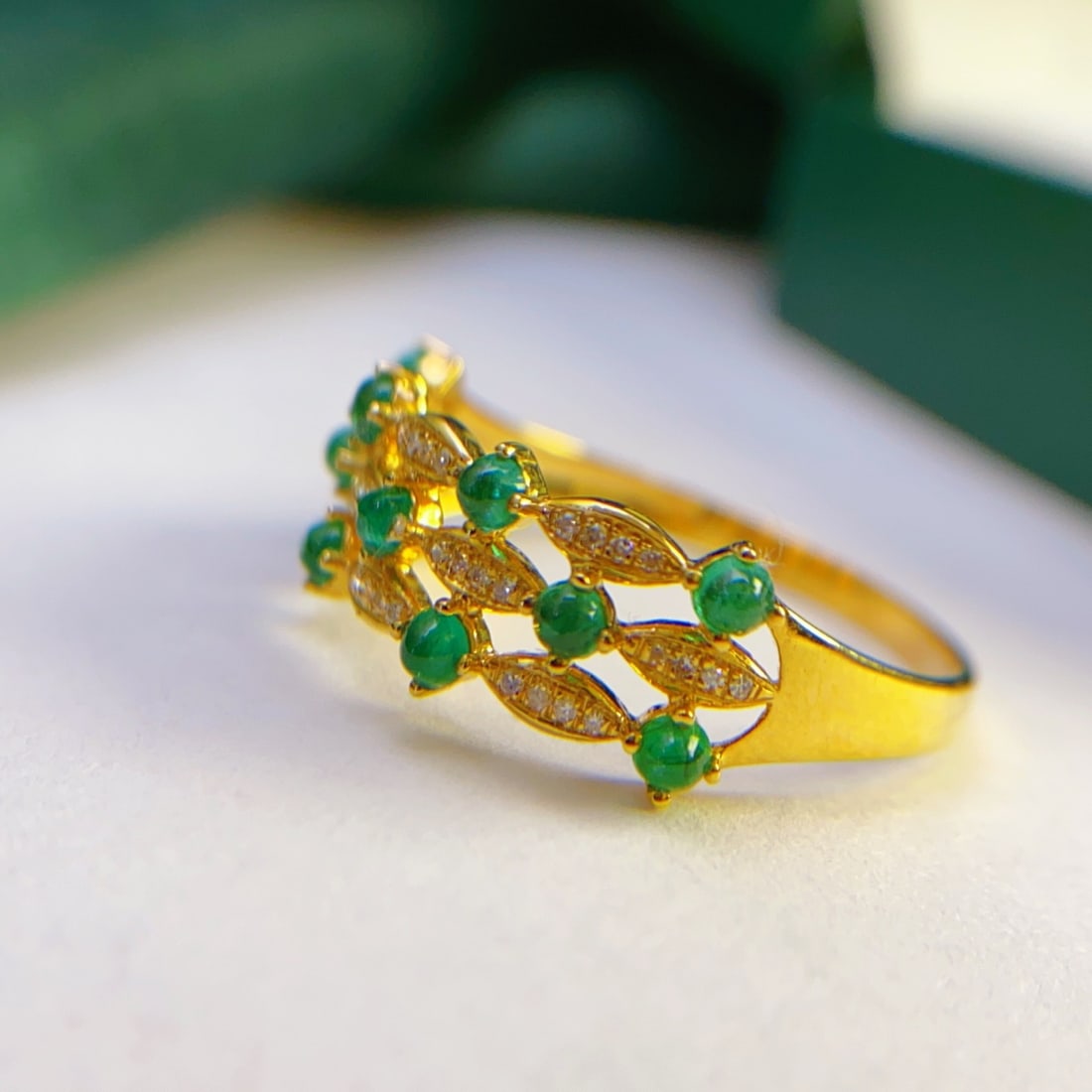14k Gold 1.00 Ct Natural Emerald & Diamond Ring - 6
