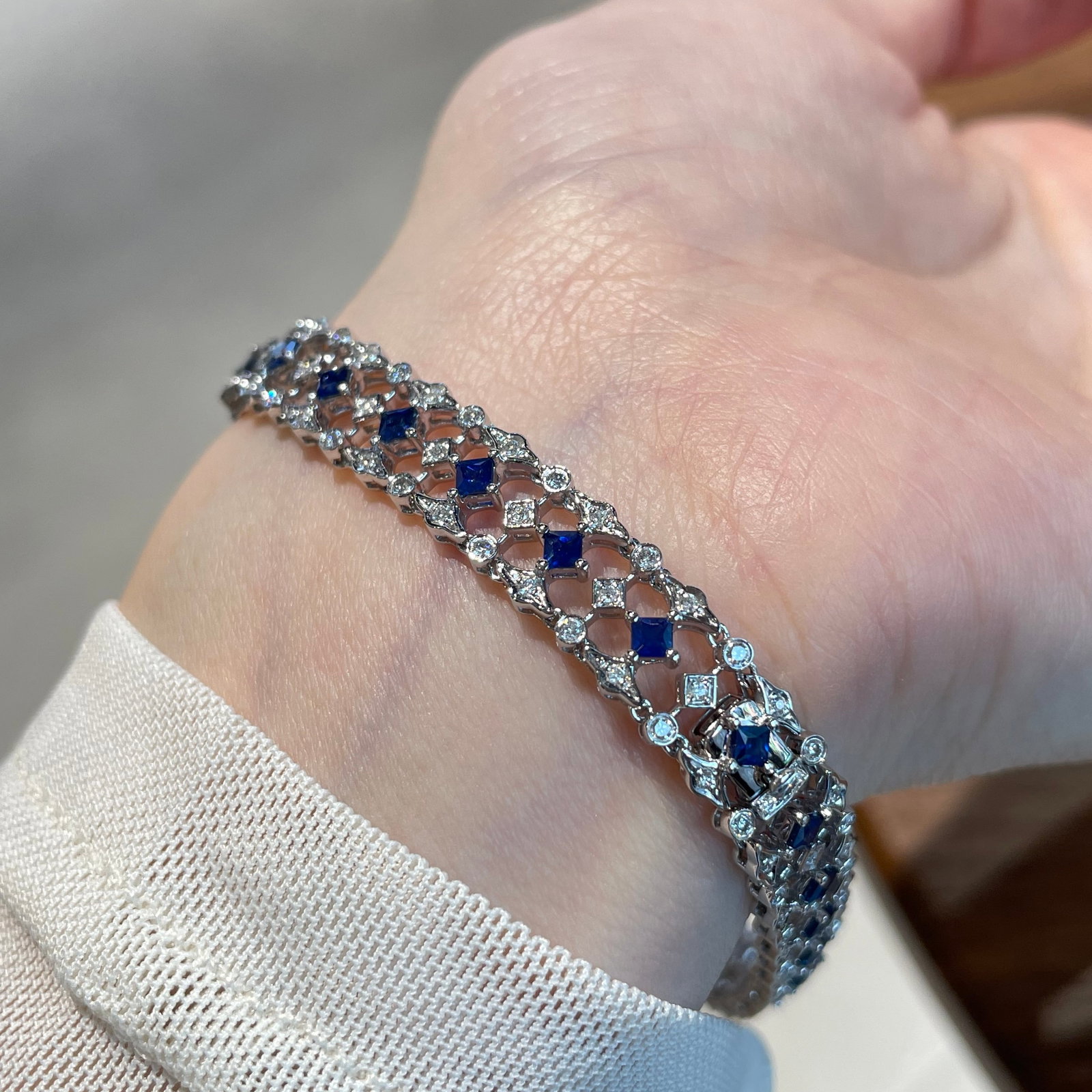 14k Gold 3.93 Ctw Natural Sapphire & Sapphire Bracelet - 2