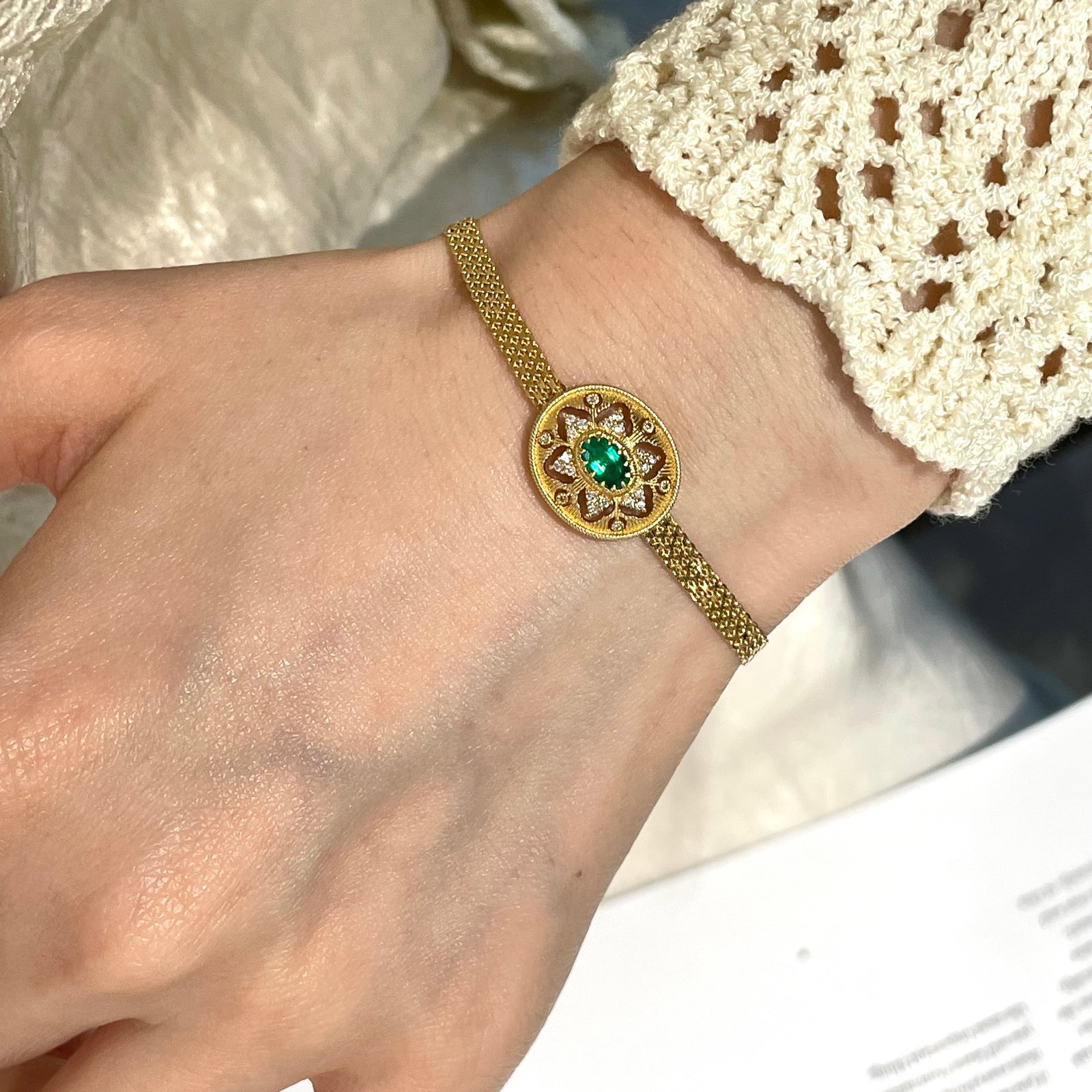 14k Gold 0.16 Ct Vivid Green Natural Emerald & Diamond Bracelet - 6