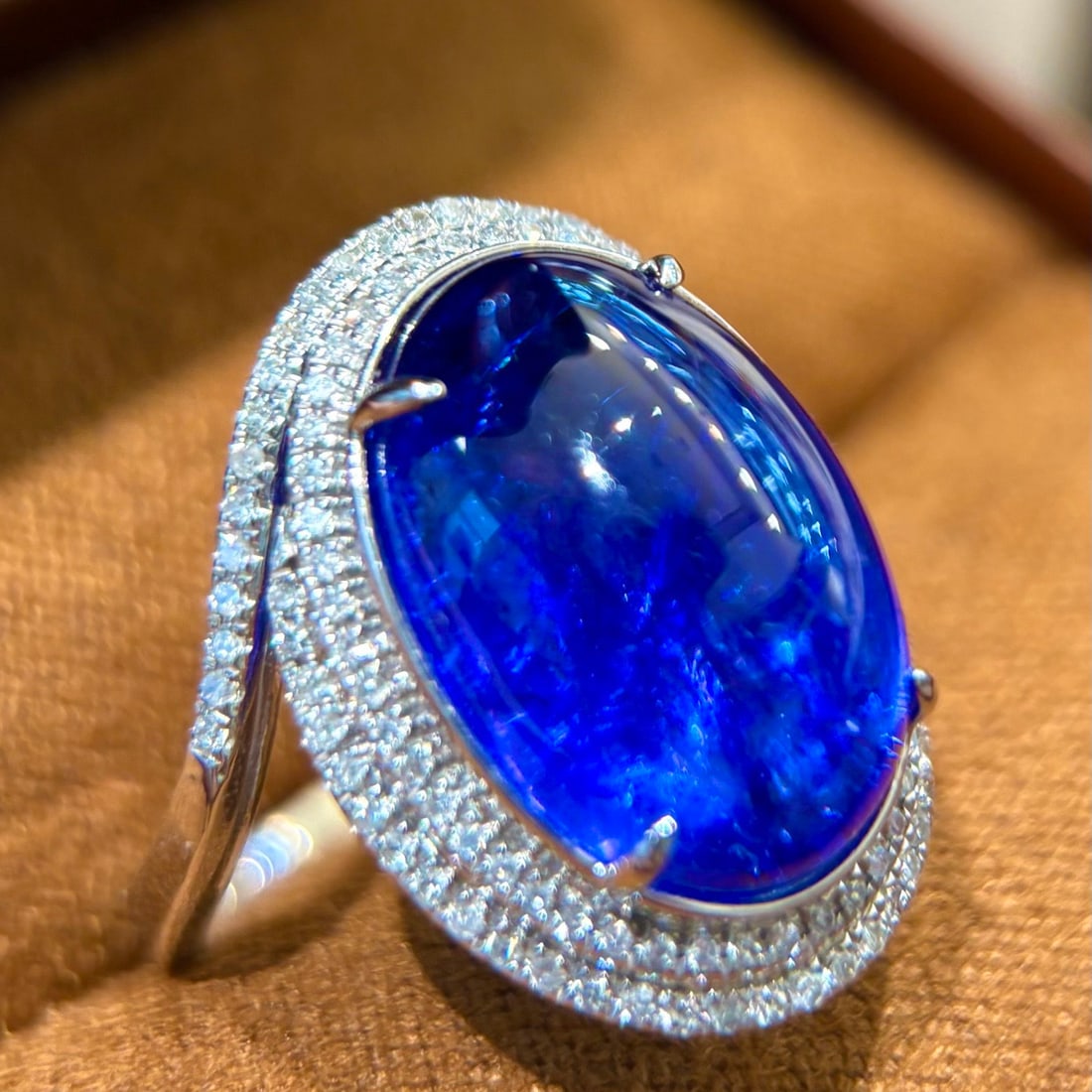 14k Gold 11.78 Ctw Natural Tanzanite & Diamond Ring - 6
