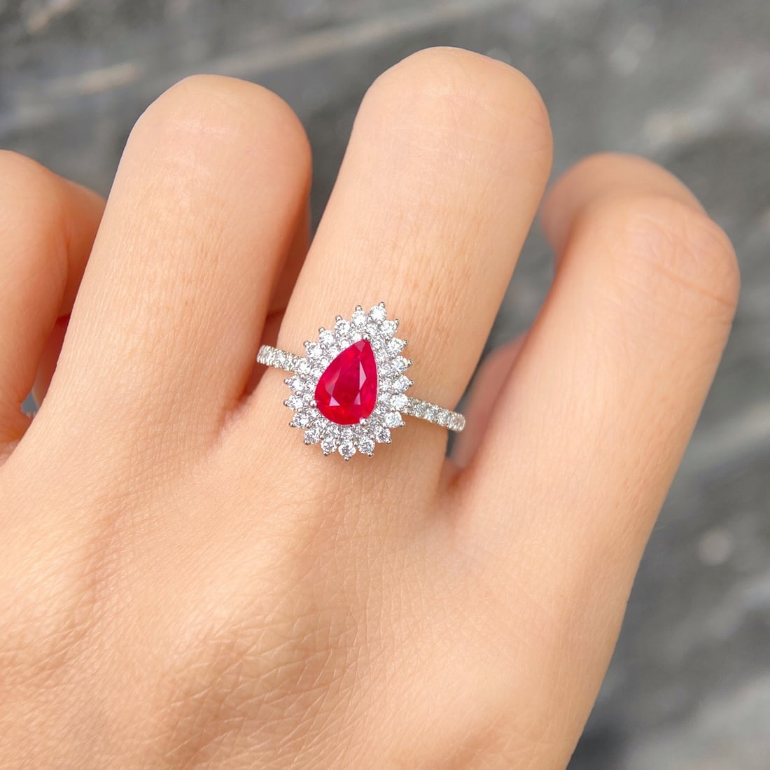 14k Gold 1.56 Ctw Natural Ruby & Diamond Ring - 3
