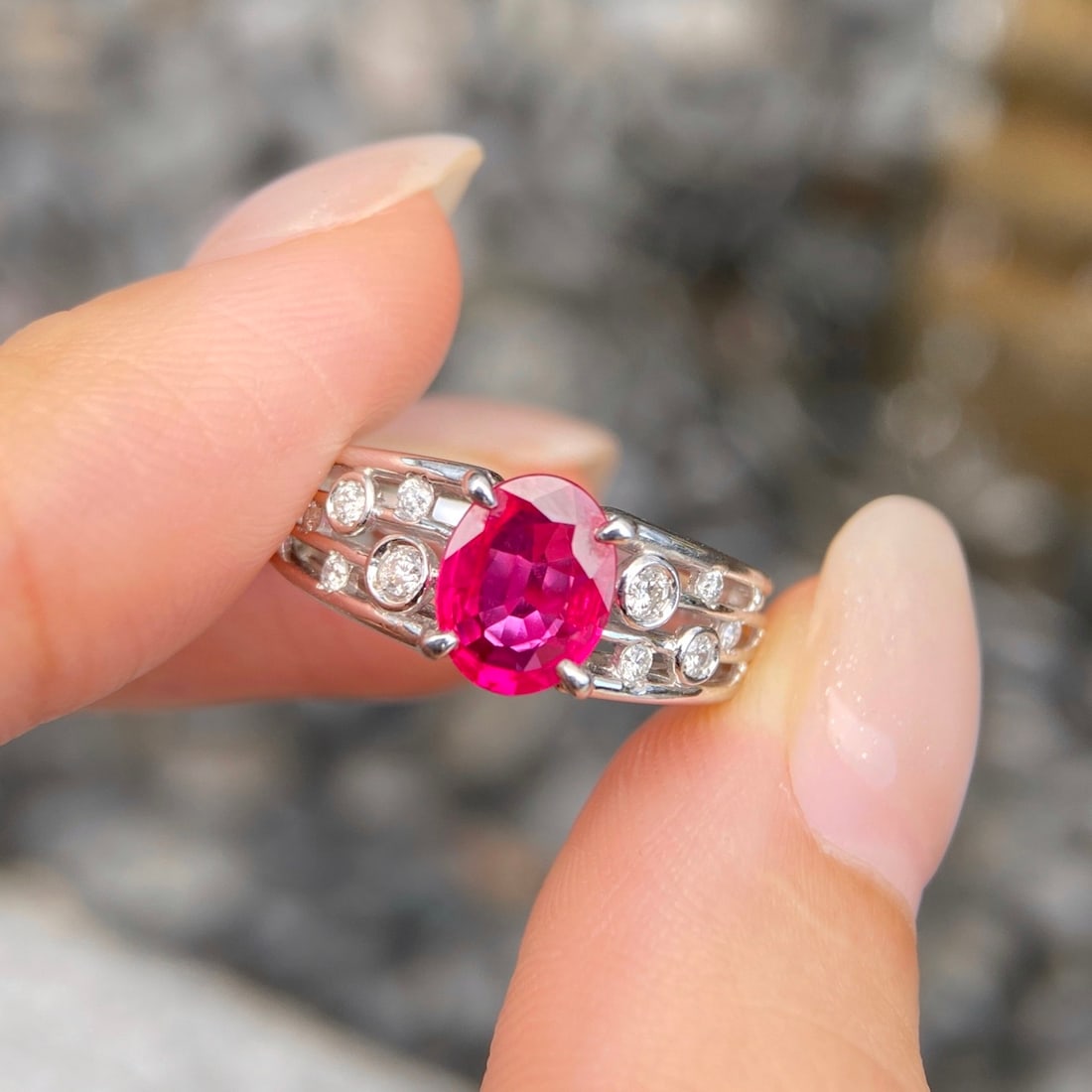 14k Gold 1.35 Ctw Natural Ruby & Diamond Ring - 2