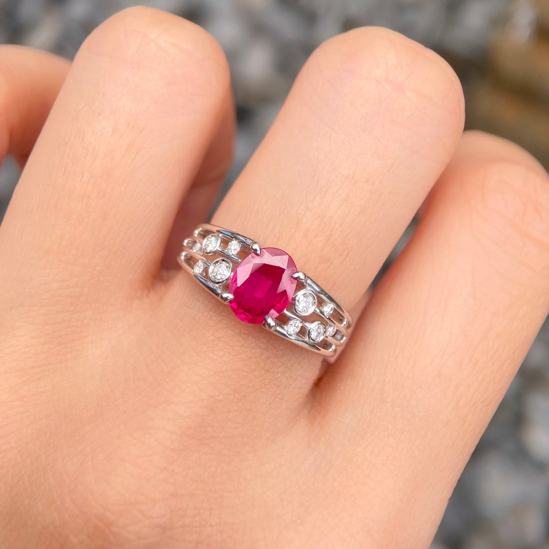 14k Gold 1.35 Ctw Natural Ruby & Diamond Ring - 3