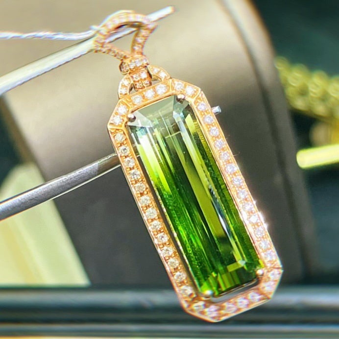 14k Gold 7.65 Ct Natural Tourmaline & Diamond Pendant( Without Chain ) - 4