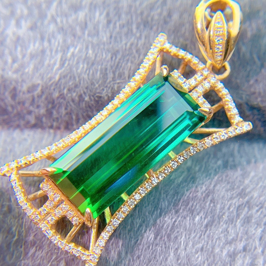 14k Gold 6.6 Ct Natural Tourmaline & Diamond Pendant( Without Chain ) - 4