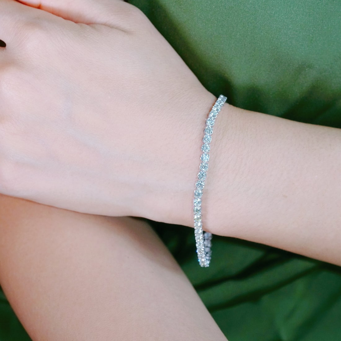 14k Gold 5.00 Ct Natural H Diamond Bracelet - 3