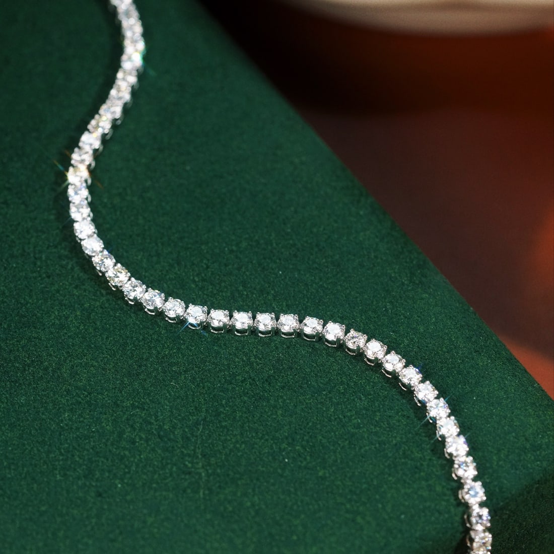 14k Gold 5.00 Ct Natural H Diamond Bracelet - 6
