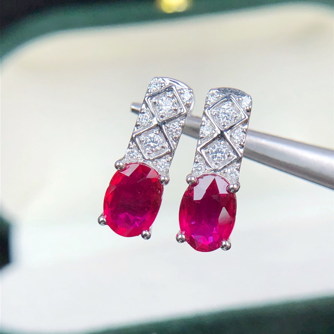 14k Gold 1.58 Ctw Natural Ruby & Diamond Earrings - 3