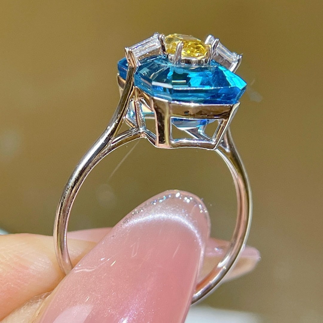 14k Gold 0.60 Ctw Natural Yellow Diamond & Diamond Ring - 8