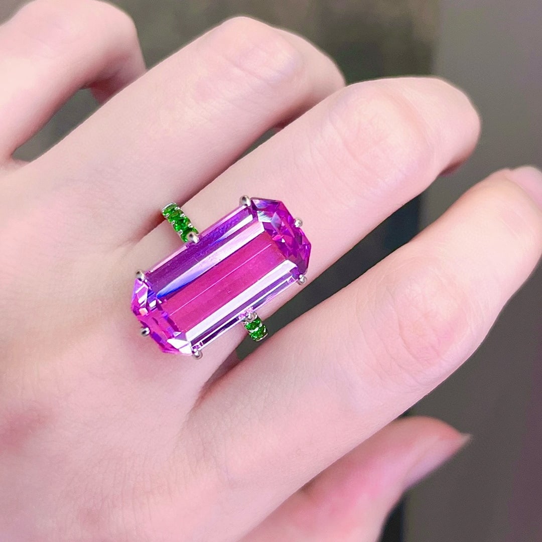 14k Gold 17.11 Ctw Natural Kunzite & Tsavorite Ring - 4