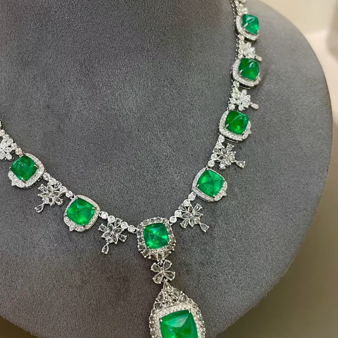 14k Gold 18.3 Ctw Natural Emerald & Diamond Necklace - 5