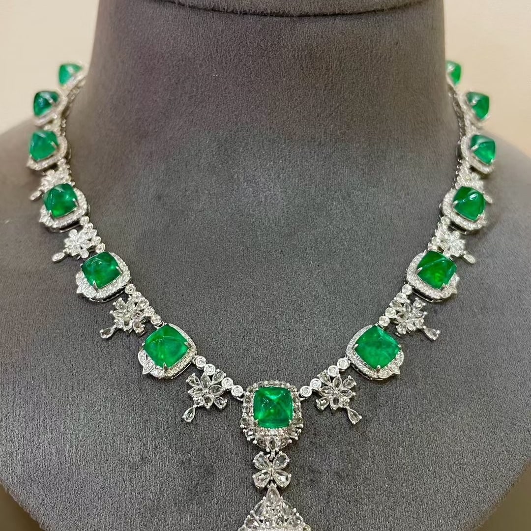 14k Gold 18.3 Ctw Natural Emerald & Diamond Necklace - 6