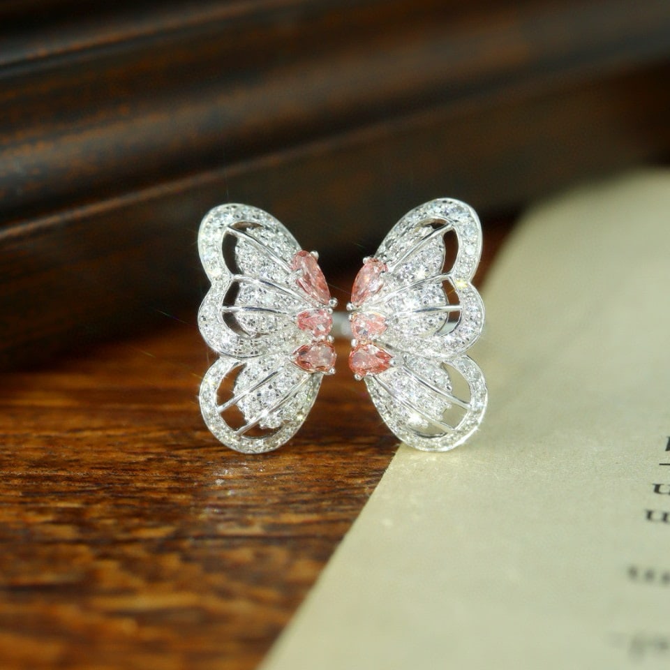 14k Gold 0.83 Ctw Natural Pink Diamond & Diamond & Butterfly Ring: Ref:231093074 // gold content:14k gold // ring size:7. 25us // // main gemstone:pink diamond // shape:pear // carat weight:0. 35ct // color:pink // treatment:natural // // adjacent gemstone 2 : diamon