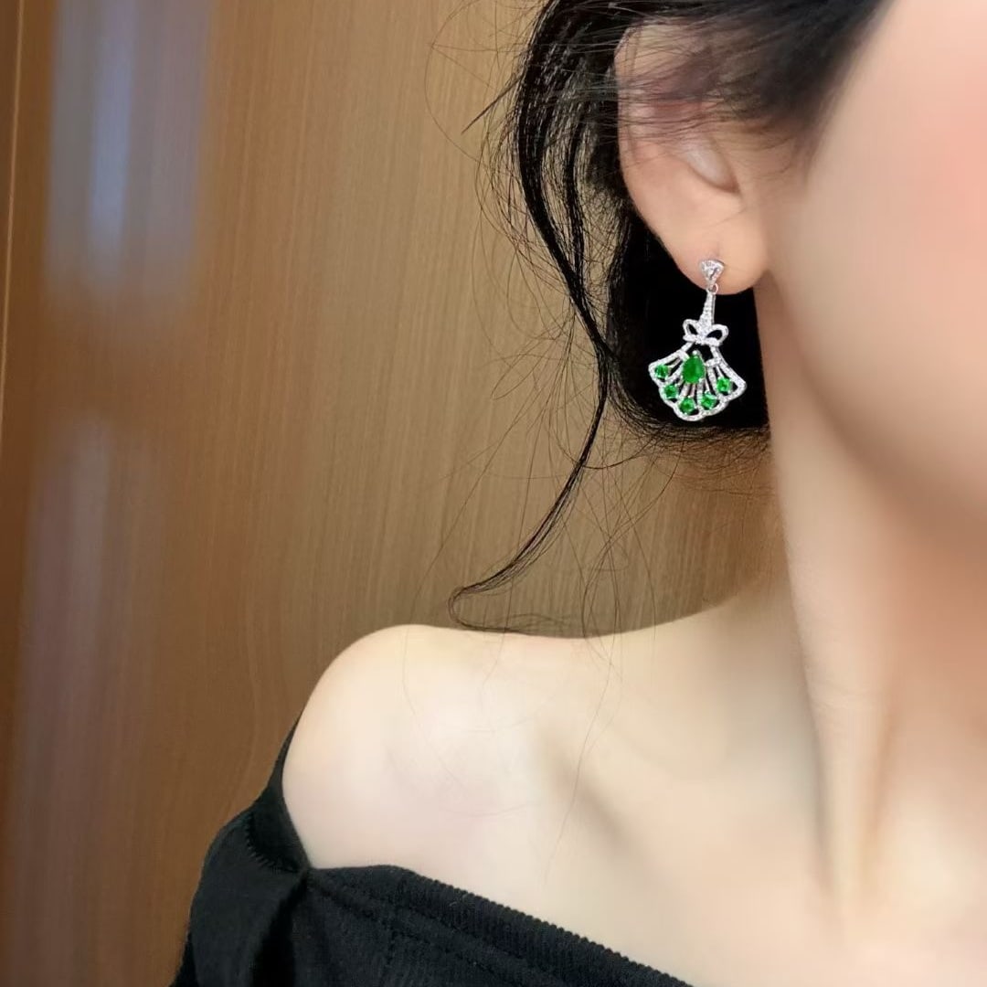14k Gold 1.36 Ctw Natural Emerald & Diamond Earrings - 3
