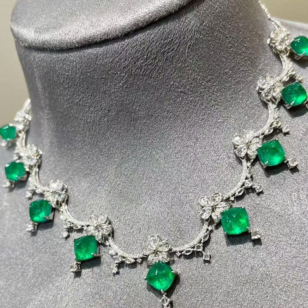 14k Gold 15.08 Ct Natural Emerald & Diamond & Sapphire Necklace - 5