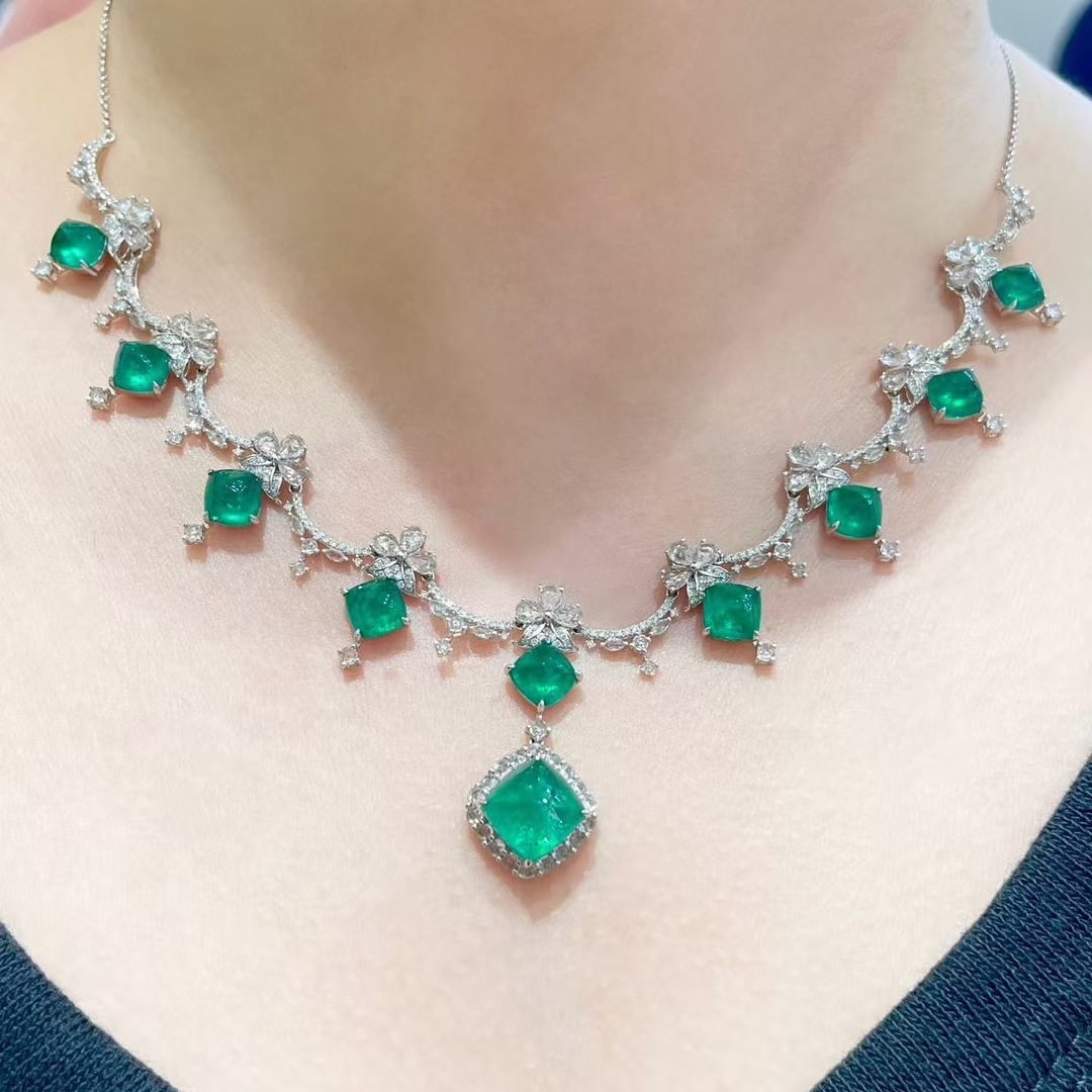 14k Gold 15.08 Ct Natural Emerald & Diamond & Sapphire Necklace - 6