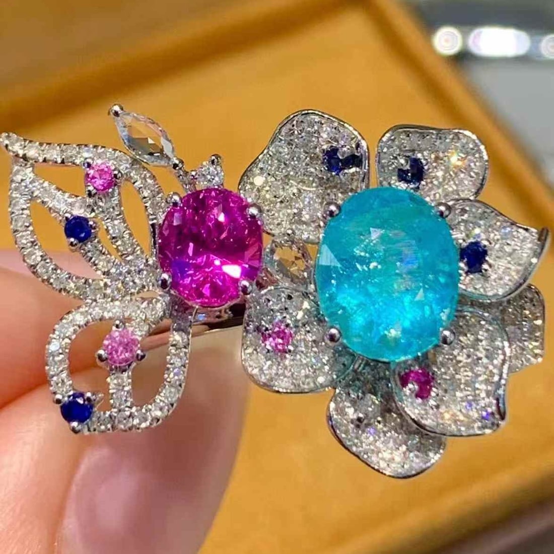 14k Gold 2.5 Ct Natural Paraiba Tourmaline & Sapphire & Diamond Ring - 3