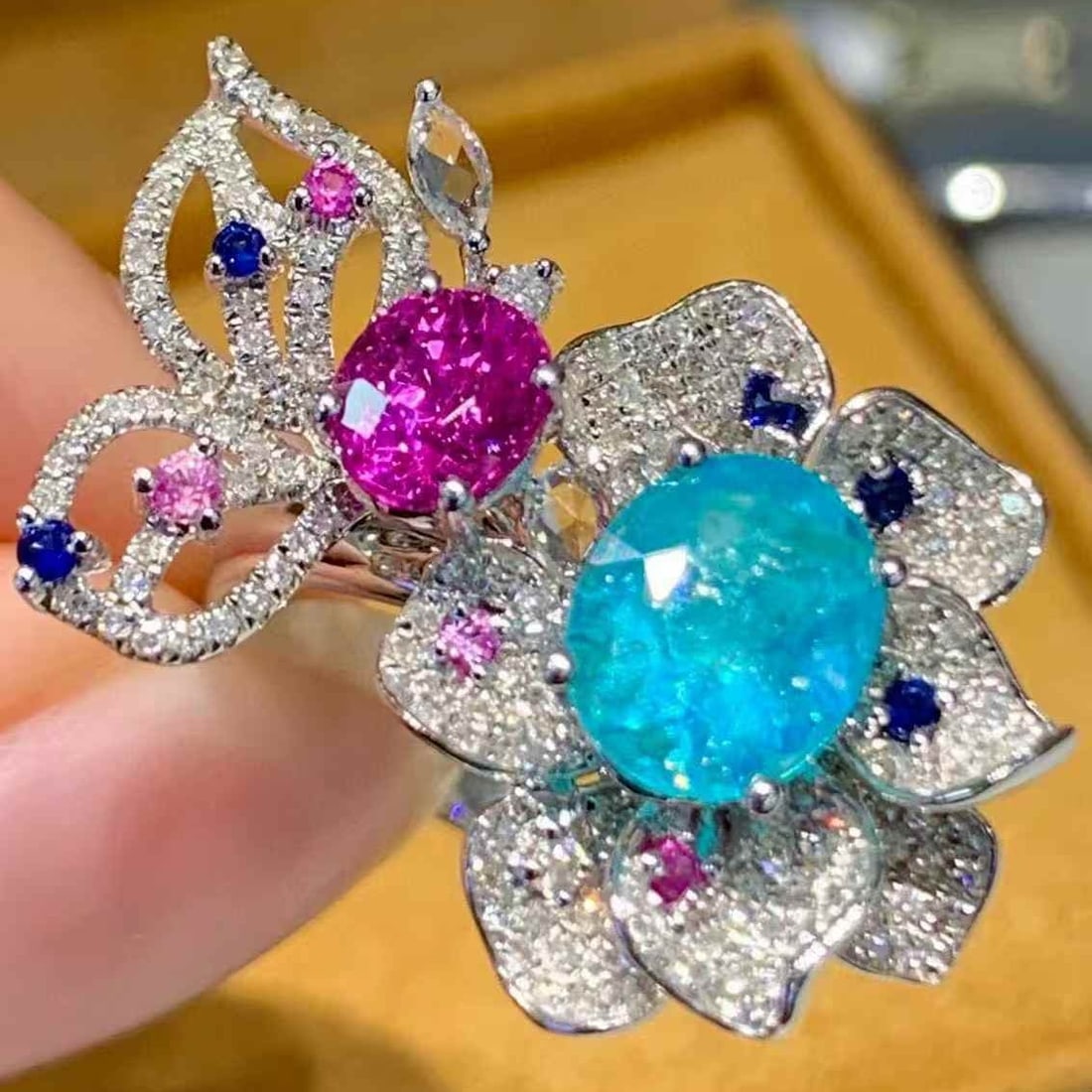 14k Gold 2.5 Ct Natural Paraiba Tourmaline & Sapphire & Diamond Ring - 6