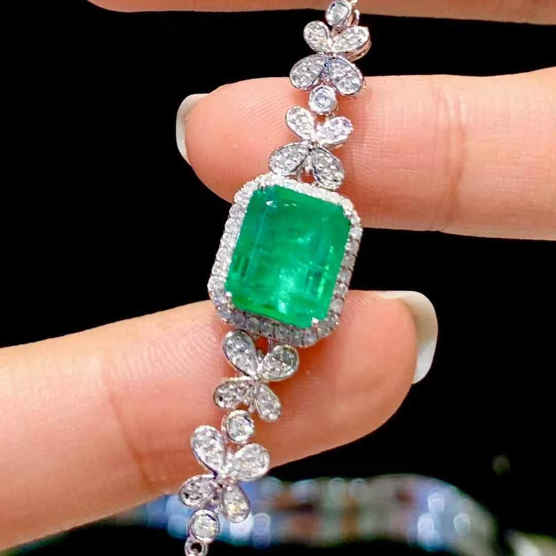 14k Gold 2.6 Ct Natural Emerald & Diamond Bracelet - 2