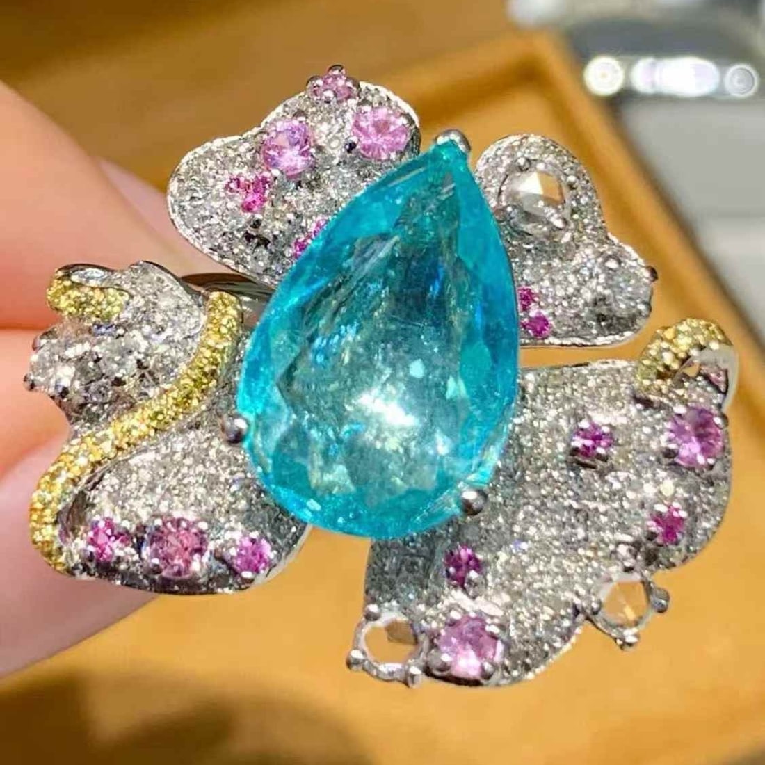 14k Gold 3.4 Ct Natural Paraiba Tourmaline & Diamond Ring - 4
