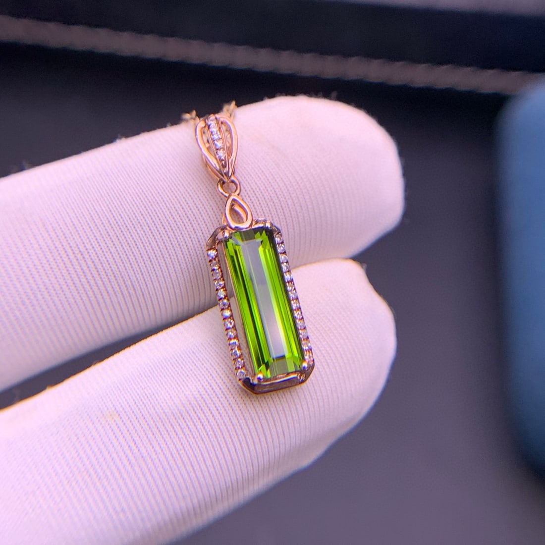 14k Gold 1.75 Ct Natural Tourmaline & Diamond Pendant( Without Chain ) - 2