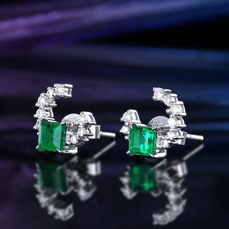 14k Gold 0.87 Ctw Vivid Green Natural Emerald & Diamond Earrings - 2