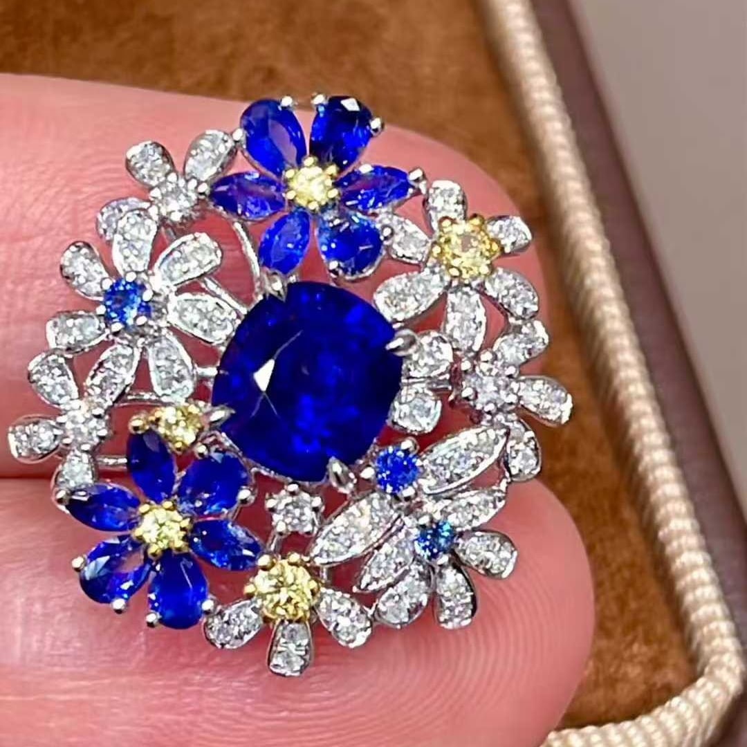 14k Gold 1.48 Ct Natural Sapphire & Diamond & Sapphire Pendant( Without Chain ) - 2