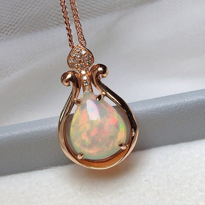 14k Gold 2.10 Ct Natural Opal & Diamond Pendant( Without Chain ) - 4