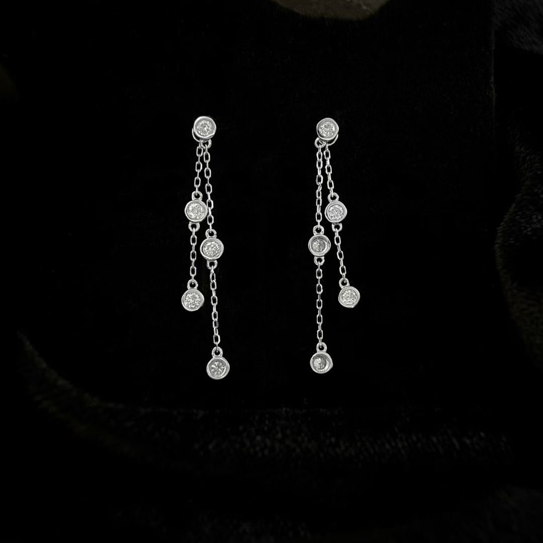 14k Gold 0.6 Ct Natural H Diamond Earrings: Ref:231093205 // gold content:14k gold // main gemstone:diamond // shape:round // carat weight:0. 6ct // clarity grade:vs-si // color:h // treatment:natural // cut grade:g // Condition: New Low